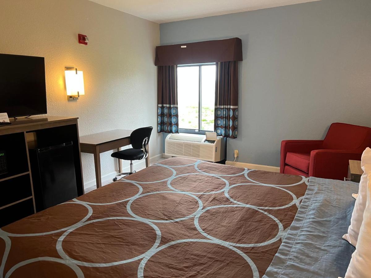 Super 8 By Wyndham Clemmons - Bermuda Run - Winston-Salem I-40 Motel Exterior photo